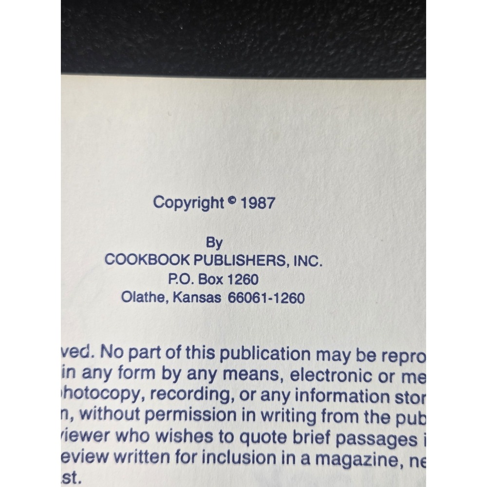 EMD Women's Club Cookbook Cook Book Colts Neck New Jersey 1986‎ Recipe Book - Picture 4 of 12